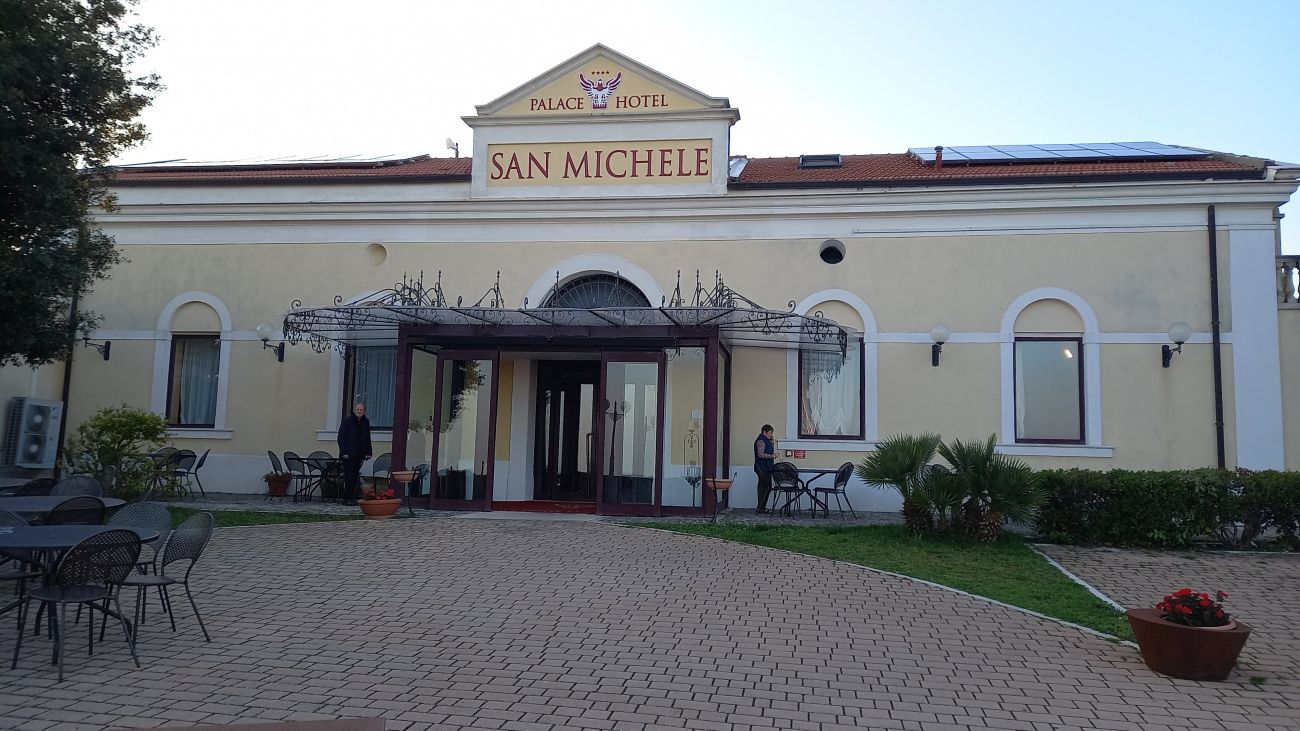 25 Palace Hotel San Michele